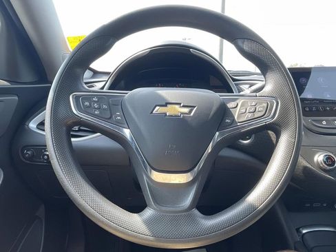 Used 2023 Chevrolet Malibu LT FWD image 26