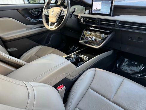 Used 2021 Lincoln Corsair Reserve w/ Equipment Group 201A image 22