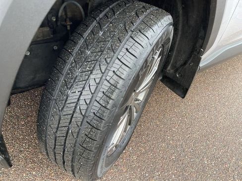 Used 2023 Toyota RAV4 Limited image 10