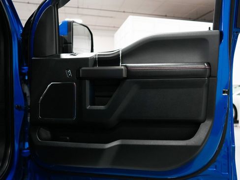 Used 2019 Ford F150 Lariat w/ Equipment Group 502A Luxury image 28