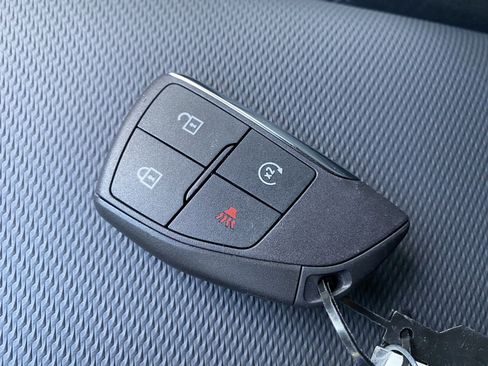 Used 2027 Chevrolet Equinox LT FWD image 37