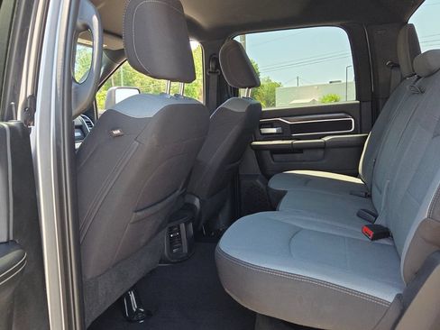 Used 2024 RAM 2500 Big Horn AWD/4WD image 5