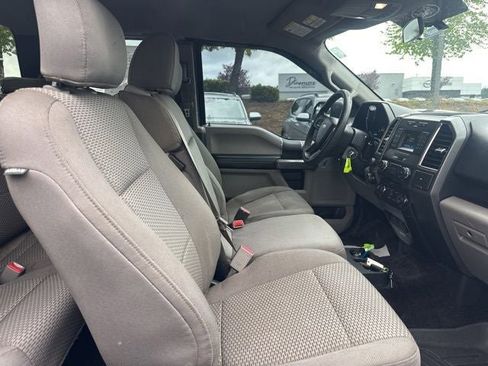 Used 2017 Ford F150 XLT AWD/4WD image 12