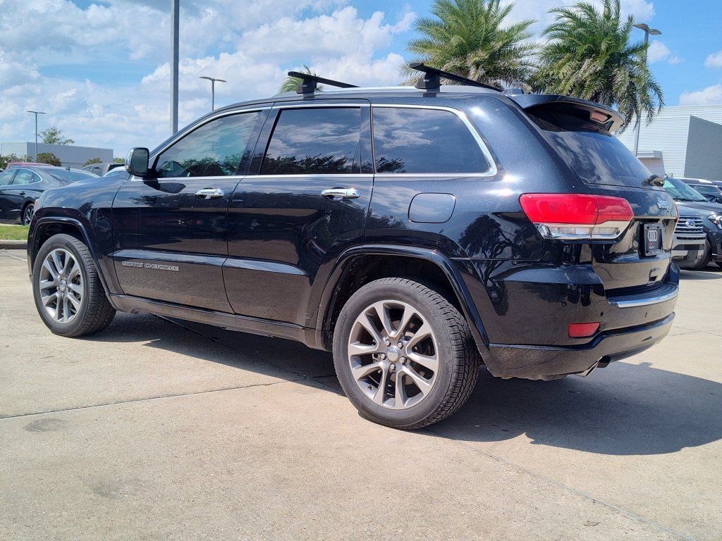 Used 2017 Jeep Grand Cherokee Overland RWD image 6