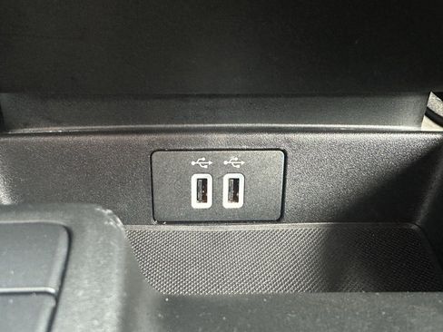 Certified 2019 Ford Ranger Lariat w/ Equipment Group 501A Mid image 24