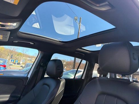 Used 2023 Mercedes-Benz GLB 250 4MATIC image 21