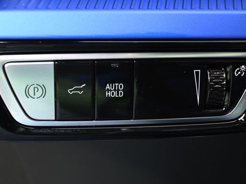 New 2026 Cadillac Optiq V image 26