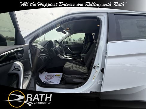 New 2026 Mitsubishi Eclipse Cross ES image 12