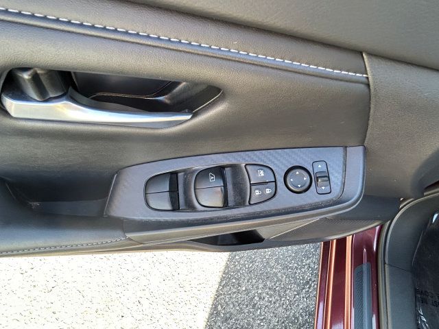 Used 2025 Nissan Sentra SV FWD image 20