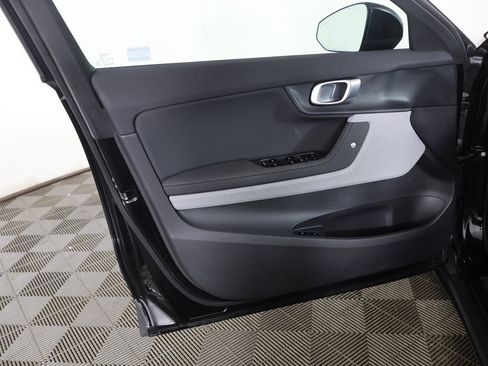 Used 2024 Polestar Polestar 2 image 25