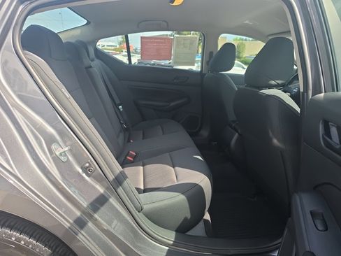 Certified 2025 Nissan Altima 2.5 S FWD image 23