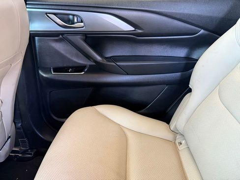Used 2023 MAZDA CX-9 Touring Plus image 27