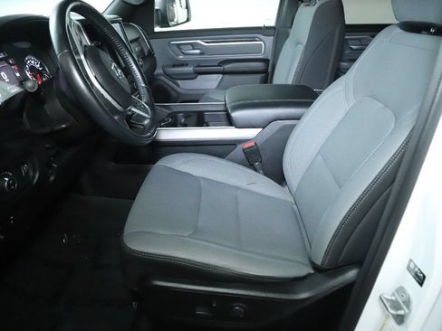 Used 2022 RAM 1500 Big Horn AWD/4WD image 18