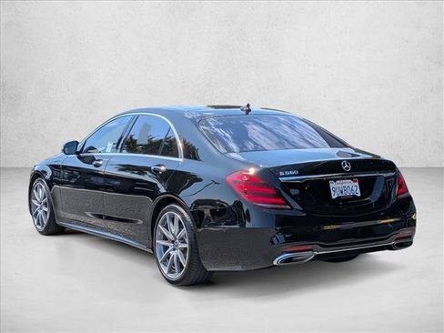 Used 2018 Mercedes-Benz S 560 Sedan image 7