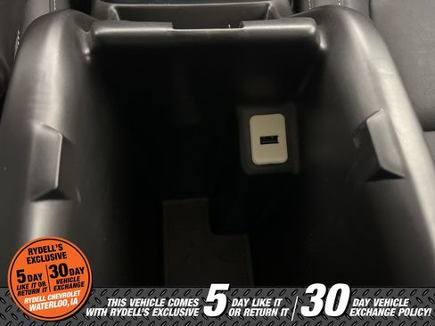 Used 2018 Chevrolet Colorado Z71 image 36