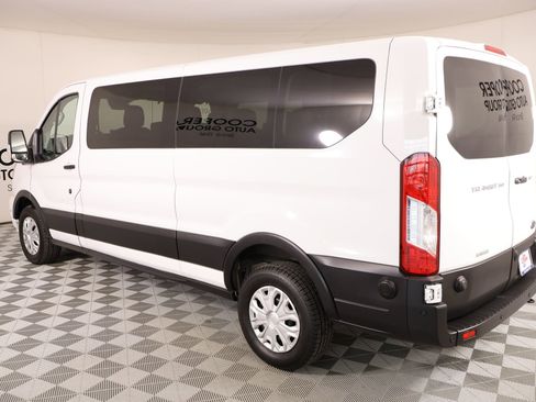 Used 2024 Ford Transit 350 XLT image 22