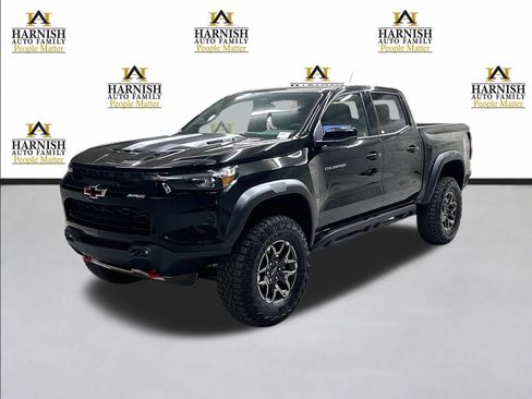 New 2026 Chevrolet Colorado ZR2 w/ Technology Package AWD/4WD image 1