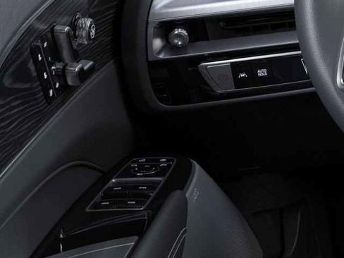 New 2026 Cadillac Lyriq Premium Sport AWD/4WD image 23