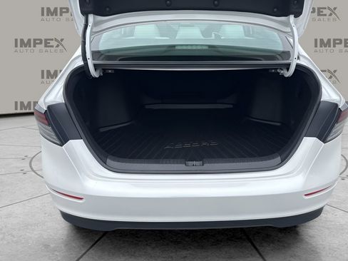 Used 2024 Honda Accord EX image 28