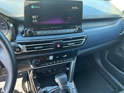 Used 2022 Kia Seltos S FWD image 22