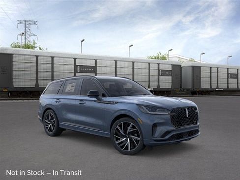 New 2026 Lincoln Aviator Black Label AWD/4WD image 29