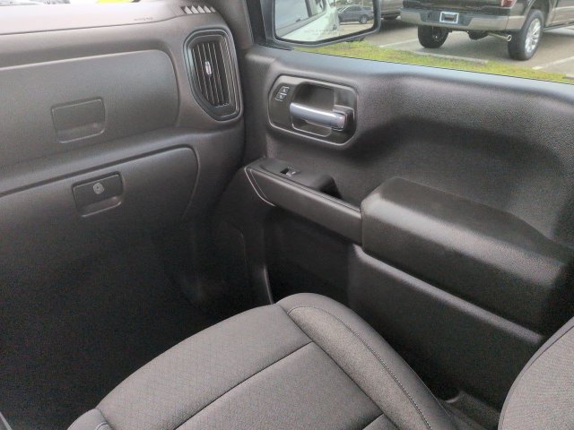 Used 2025 Chevrolet Silverado 1500 Custom AWD/4WD image 13