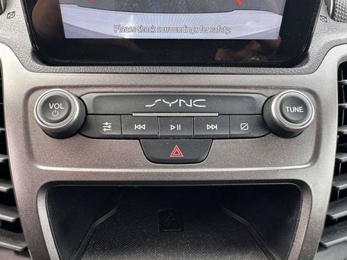 Used 2023 Ford Transit Connect XLT FWD image 25