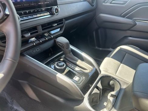 Certified 2026 Chevrolet Colorado Trail Boss AWD/4WD image 11