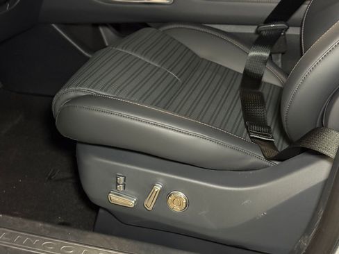 New 2026 Lincoln Nautilus Reserve AWD/4WD image 25