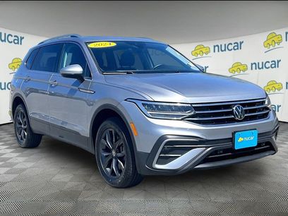 Used 2024 Volkswagen Tiguan SE