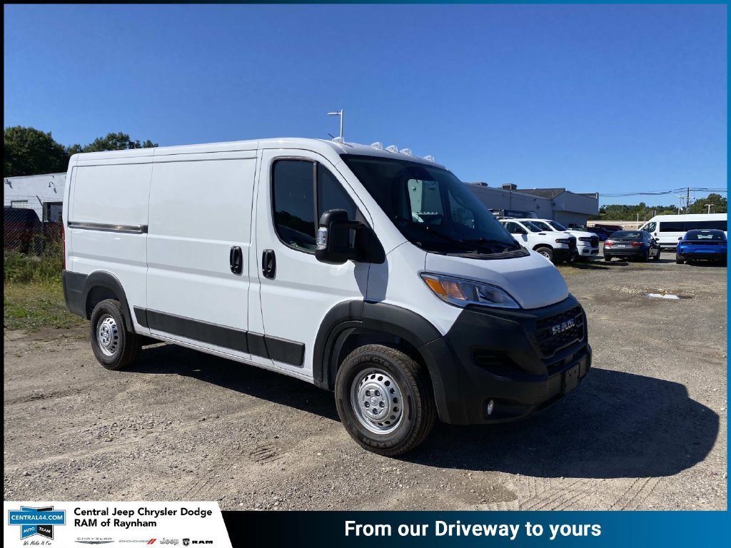 New 2026 RAM ProMaster 2500 w/ Convenience Group FWD image 1
