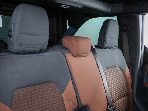 Used 2022 Ford Bronco Outer Banks image 28