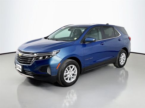 Used 2024 Chevrolet Equinox LT image 4