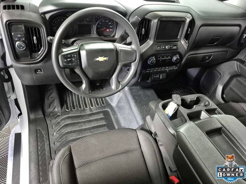 Certified 2025 Chevrolet Silverado 1500 W/T RWD image 10