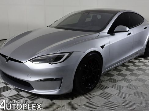 Used 2025 Tesla Model S Plaid image 10