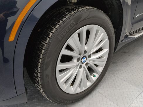 Used 2017 BMW X5 xDrive40e AWD/4WD image 31
