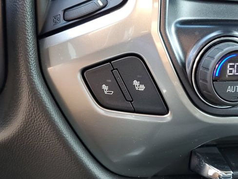 Used 2018 Chevrolet Silverado 1500 LT w/ All Star Edition AWD/4WD image 24