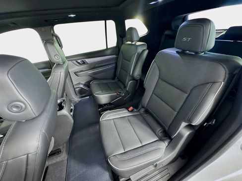 New 2026 Buick Enclave Sport Touring w/ Super Cruise Package AWD/4WD image 24