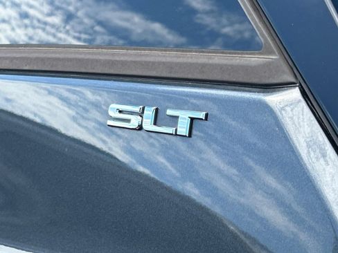 Used 2019 GMC Terrain SLT w/ Preferred Package FWD image 11