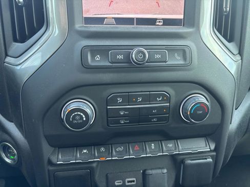 Used 2025 Chevrolet Silverado 1500 Custom RWD image 19