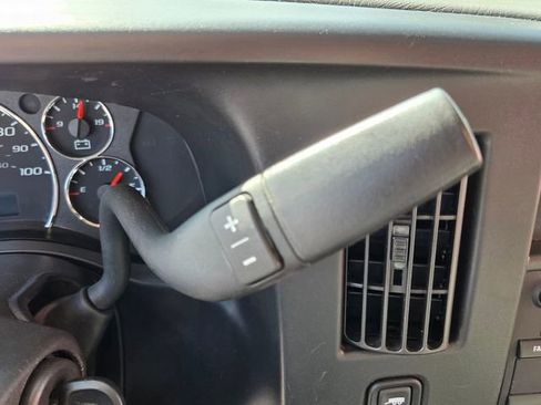 Used 2021 Chevrolet Express 2500 w/ Driver Convenience Package image 25