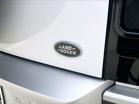 Used 2023 Land Rover Defender 110 S AWD/4WD image 29