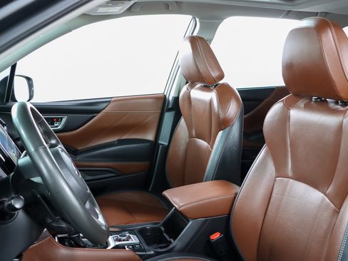 Used 2022 Subaru Forester Touring image 24