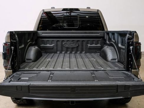 Used 2023 Ford F150 Raptor AWD/4WD image 37