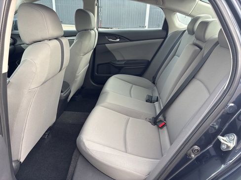 Used 2019 Honda Civic EX image 12