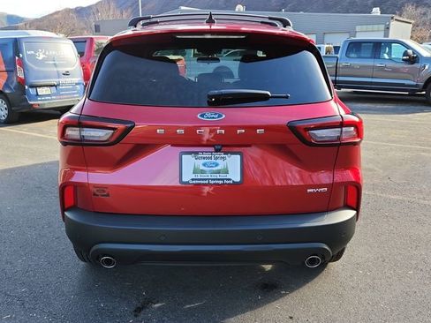 New 2026 Ford Escape ST-Line w/ Tech Pack #1 AWD/4WD image 4