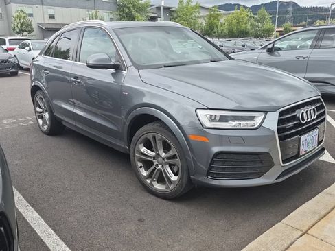 Used 2016 Audi Q3 2.0T Prestige AWD/4WD image 3