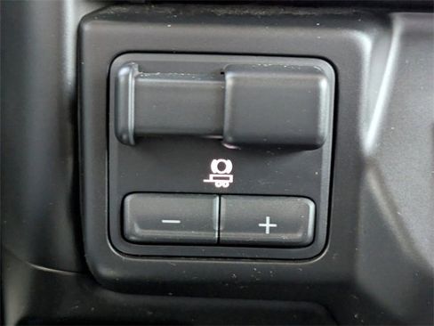 Used 2020 Chevrolet Silverado 1500 RST image 36