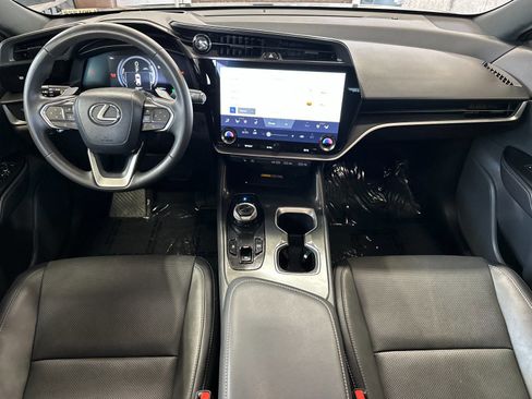 Used 2024 Lexus RZ 300e Premium w/ Technology Package FWD image 15
