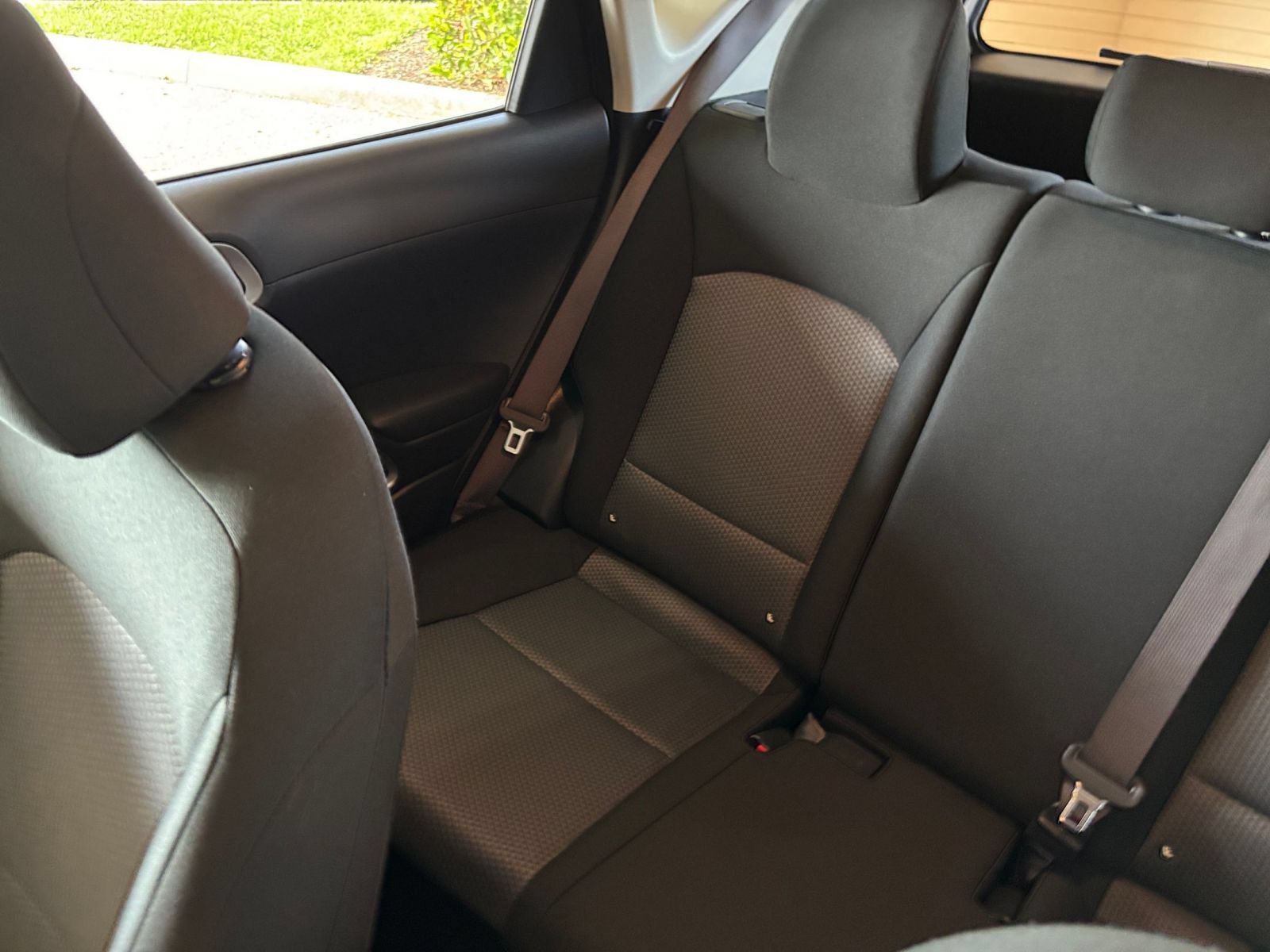 Used 2025 Kia Soul LX w/ LX Technology Package FWD image 36